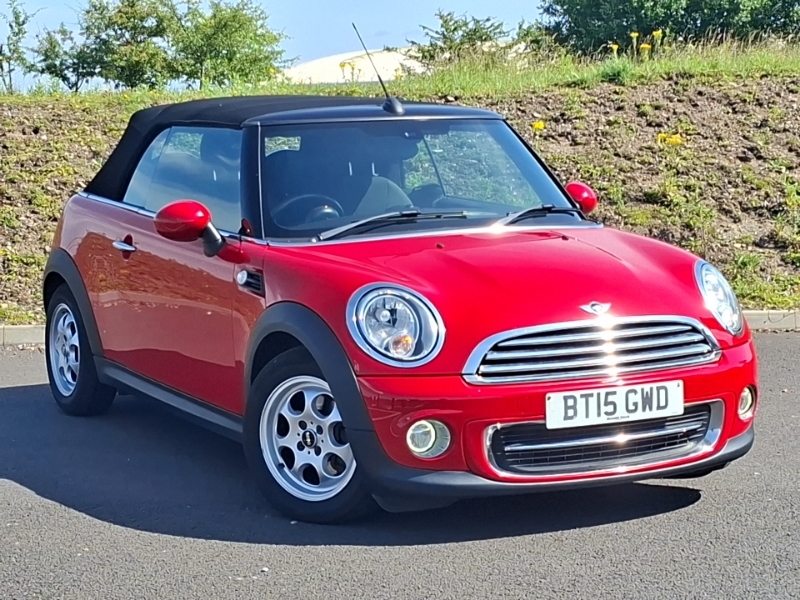 Mini Convertible 1.6 Cooper Red