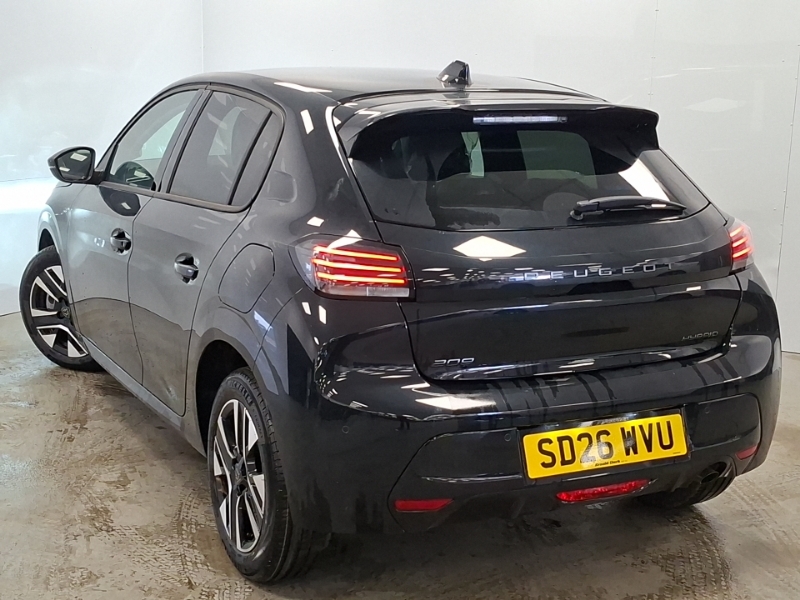 Peugeot 208 1.2 Hybrid 110 Allure E-dsc6 Black #2