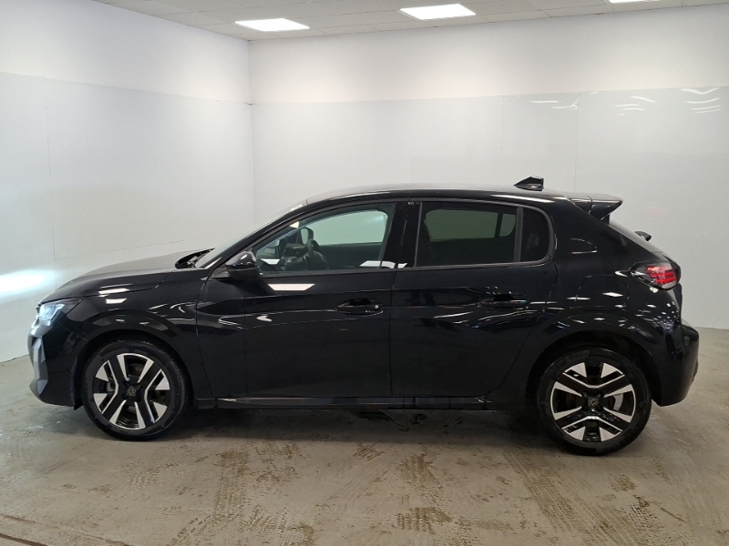 Peugeot 208 1.2 Hybrid 110 Allure E-dsc6 Black #4