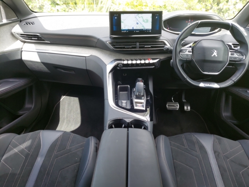Peugeot 5008 1.5 Bluehdi Gt Premium Eat8 White #3
