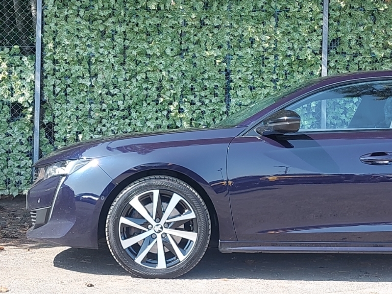 Peugeot 508 Hatchback Red #19