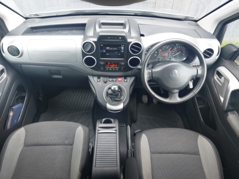Peugeot Partner Tepee 1.6 Bluehdi 120 Allure Grey #3