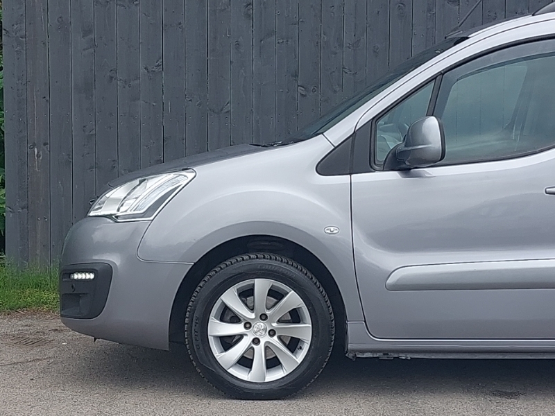 Peugeot Partner Tepee Puretech Active Mpv Grey #19