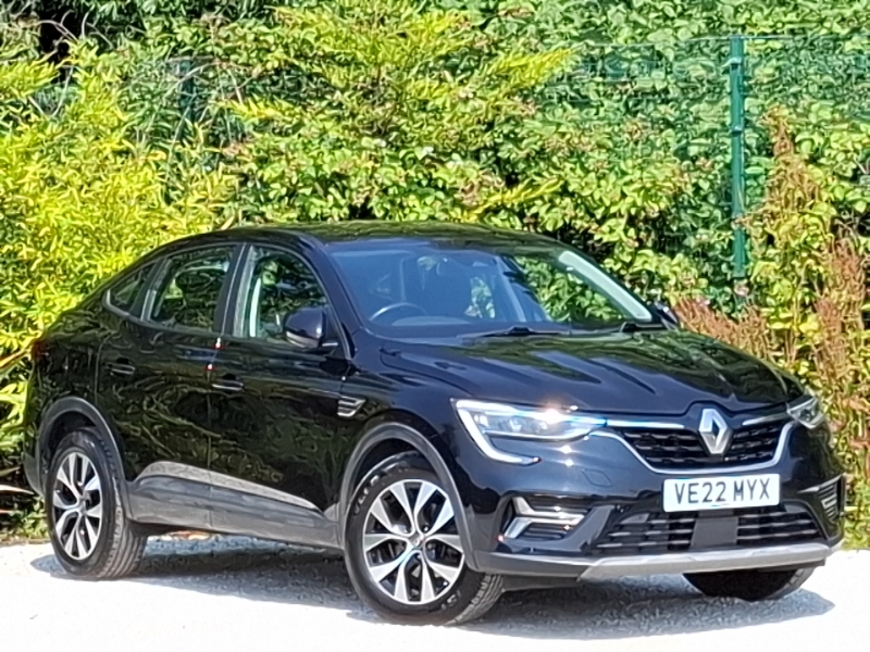 Renault Arkana 1.6 E-tech Hybrid 145 Iconic Black