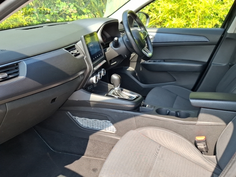 Renault Arkana 1.6 E-tech Hybrid 145 Iconic Black #5