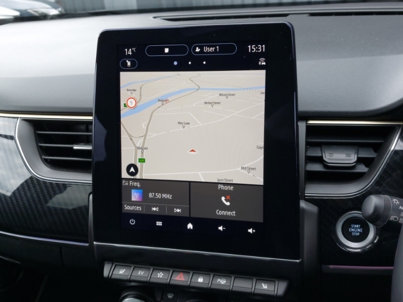 Renault Arkana Renault Arkana 1.6 E-tech Hybrid 145 Engineered Grey #17