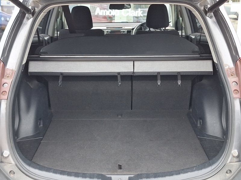 Toyota Rav 4 D-4d Invincible Gearbox-sat White #18
