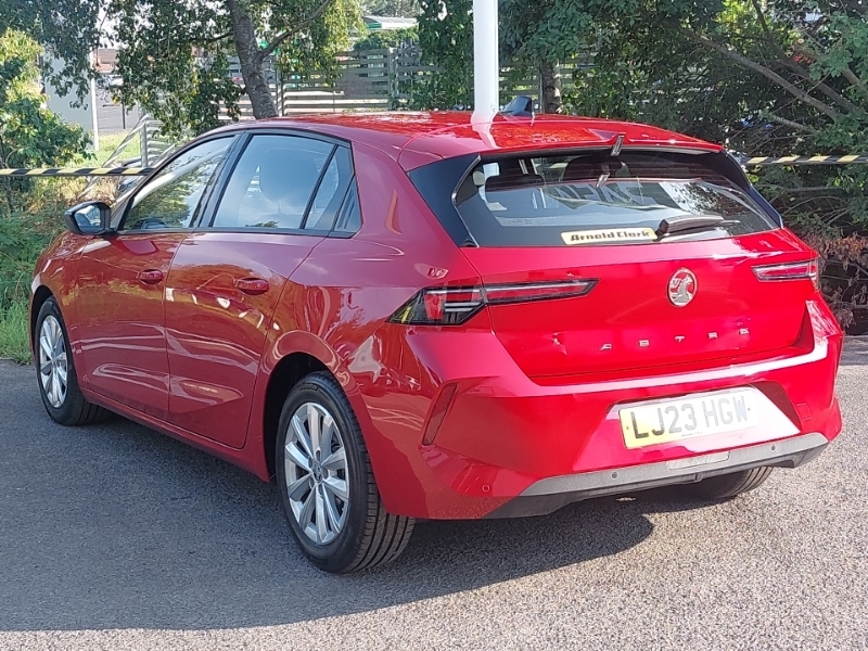 Vauxhall Astra 1.2 Turbo 130 Design Red #2
