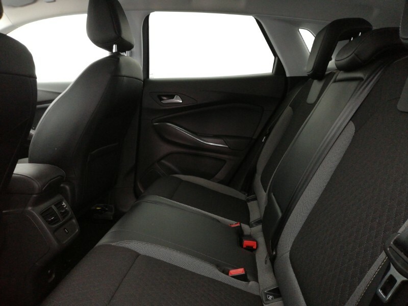 Vauxhall Grandland X 1.2 Turbo Griffin Edition Grey #6