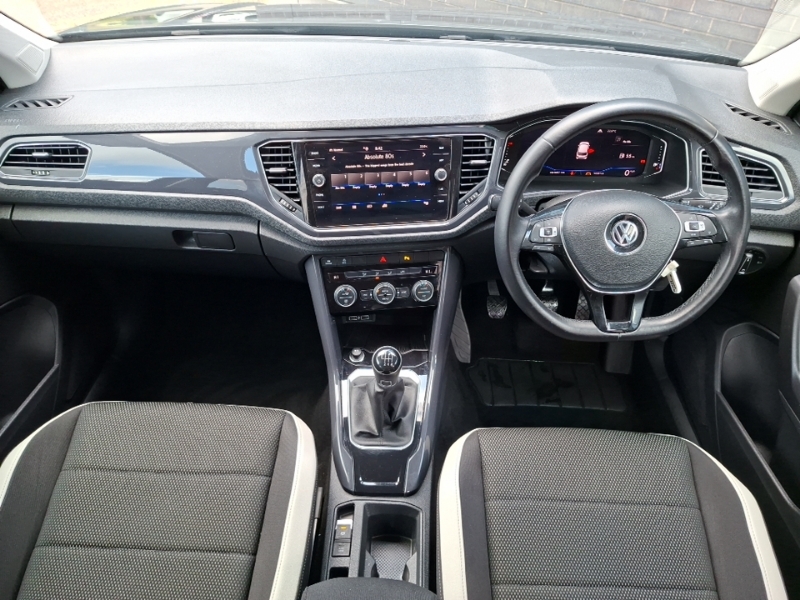 Volkswagen T-Roc 1.6 Tdi Sel Grey #3