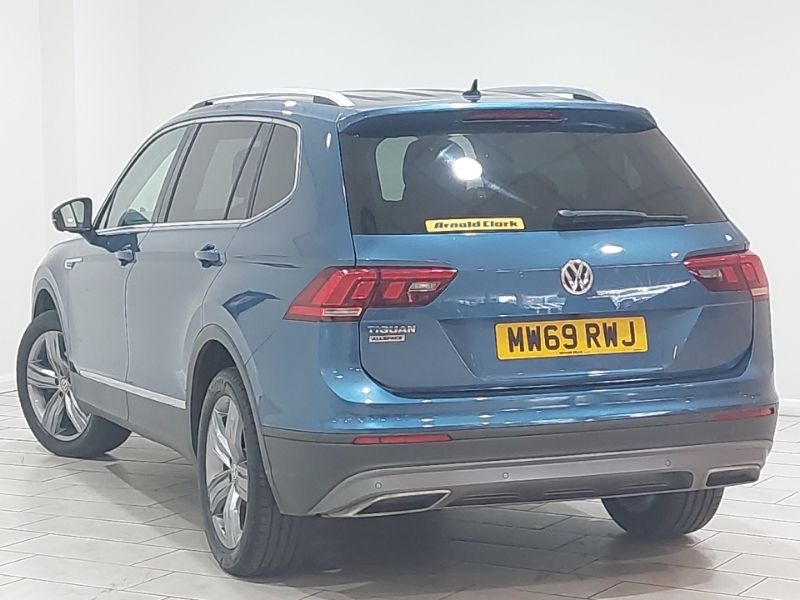 Volkswagen Tiguan Allspace 2.0 Tdi Match Blue #2