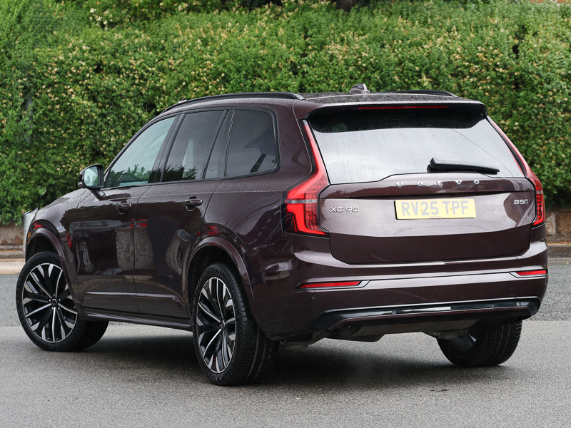 Volvo XC90 2.0 B5p Plus Dark Awd Geartronic RV25TPF Red #2