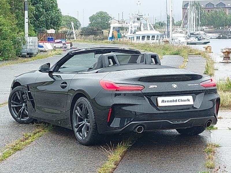 BMW Z4 Sdrive 30I M Sport Black #2