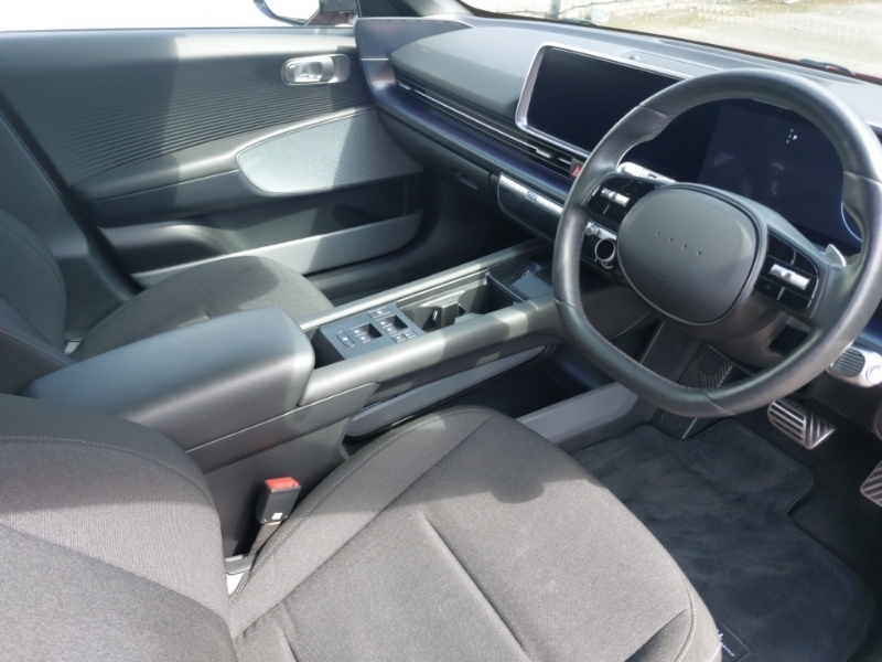 Hyundai Ioniq 6 Saloon 168Kw Premium 77Kw Red #6