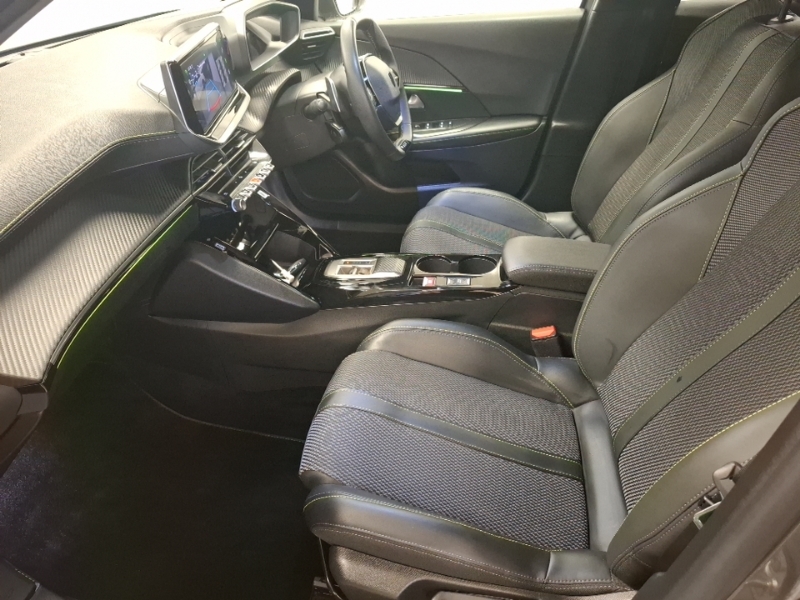 Peugeot 2008 1.2 Puretech 130 Gt Eat8 Grey #5