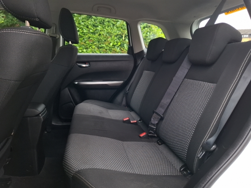 Suzuki Vitara 1.0 Boosterjet Sz4 KJ19ZZB White #6