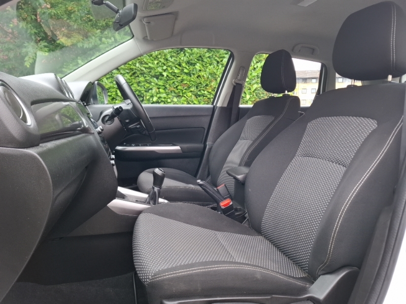 Suzuki Vitara 1.0 Boosterjet Sz4 KJ19ZZB White #5