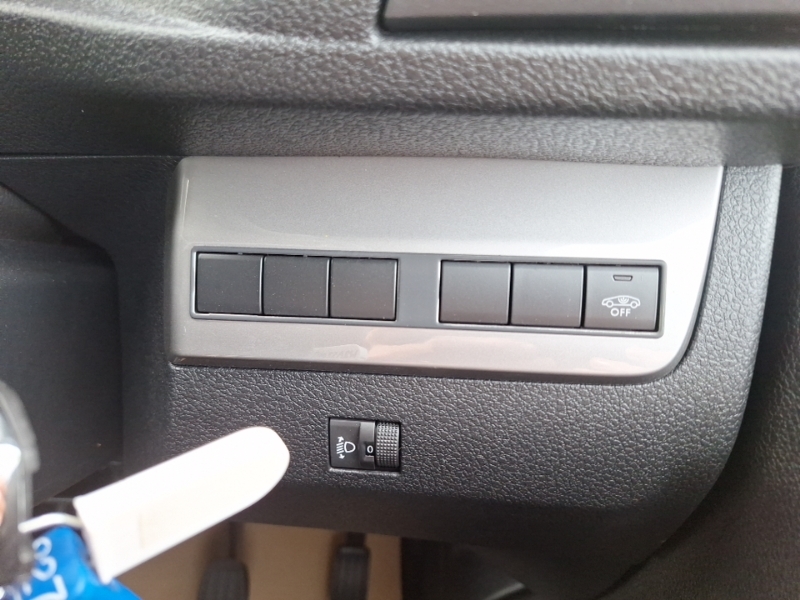 Vauxhall Vivaro H1 Van 2.0D 145 Pro Grey #17