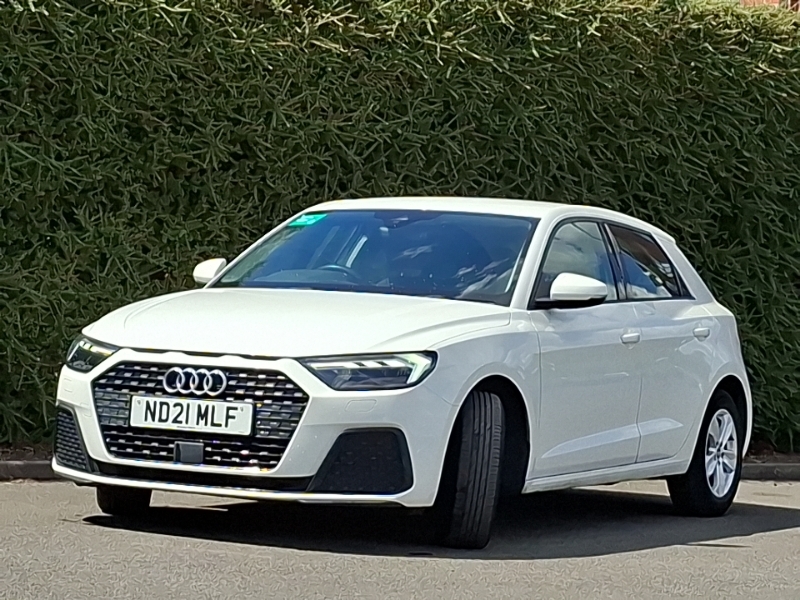 Audi A1 25 Tfsi Technik White