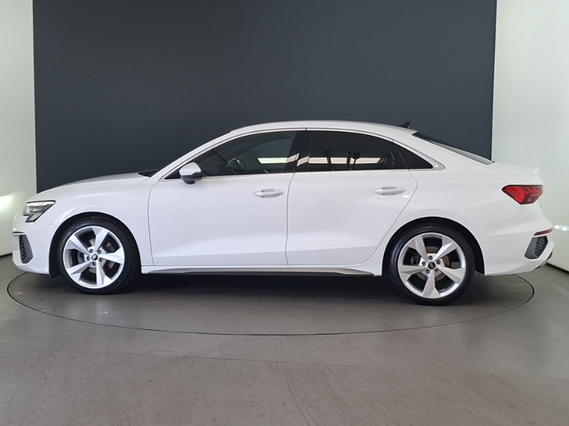 Audi A3 35 Tfsi S Line S Tronic White #4