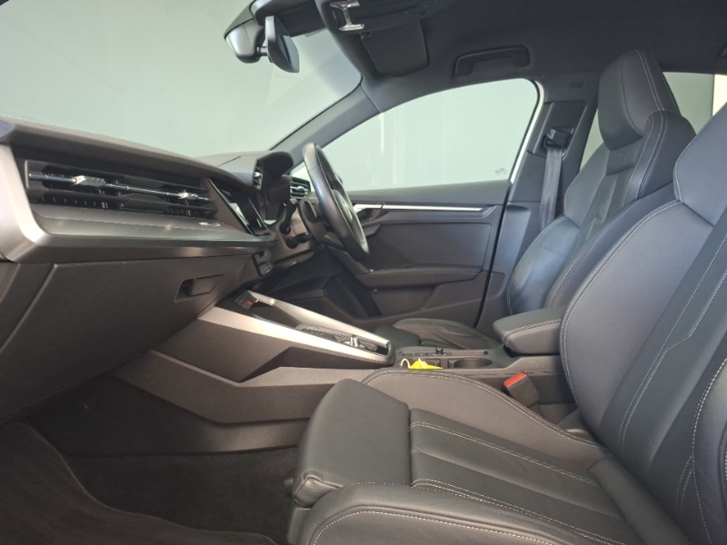 Audi A3 35 Tfsi S Line S Tronic White #5