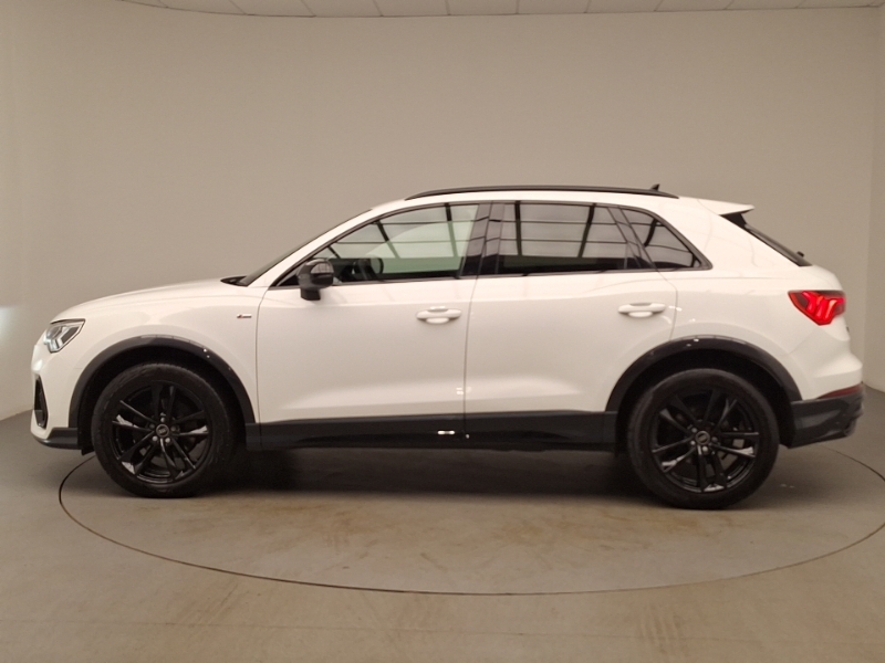 Audi Q3 35 Tfsi Black Edition S Tronic White #4