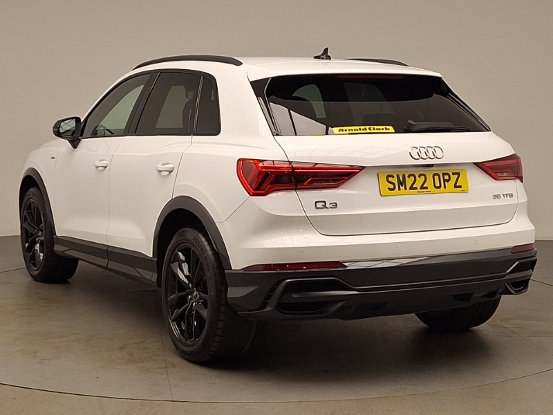 Audi Q3 35 Tfsi Black Edition S Tronic White #2