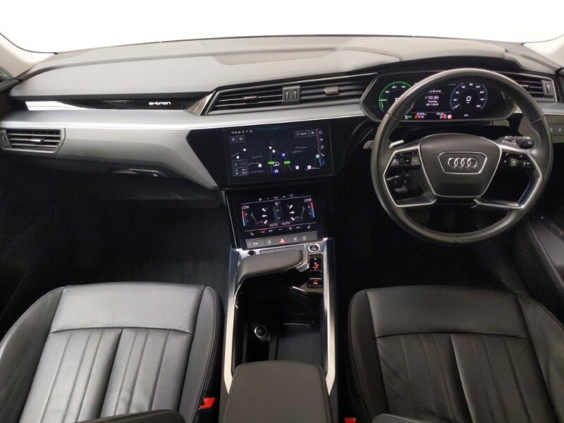 Audi Q8 e tron 250Kw 50 Quattro 95Kwh Sport White #3