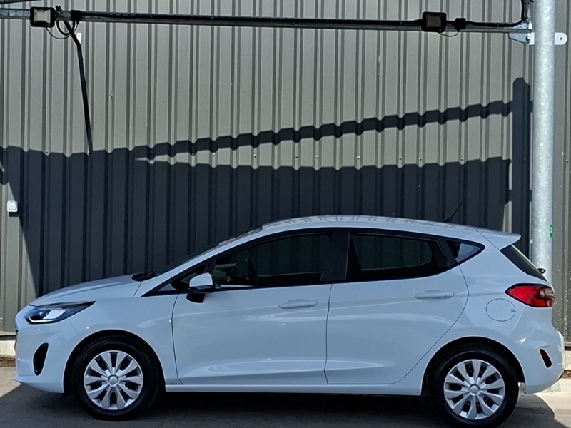 Ford Fiesta 1.0 Ecoboost Trend YC23MLN White #4