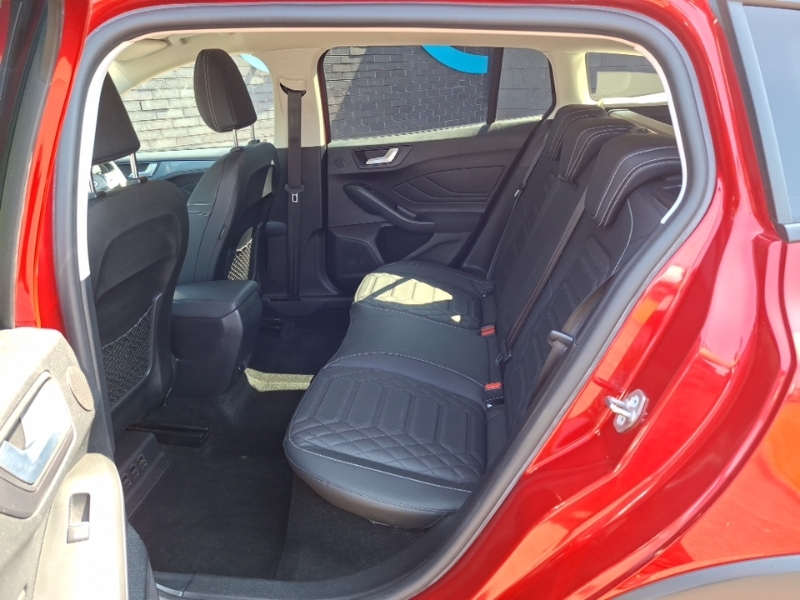 Ford Focus 1.0 Ecoboost Hybrid Mhev 155 Active X Red #6