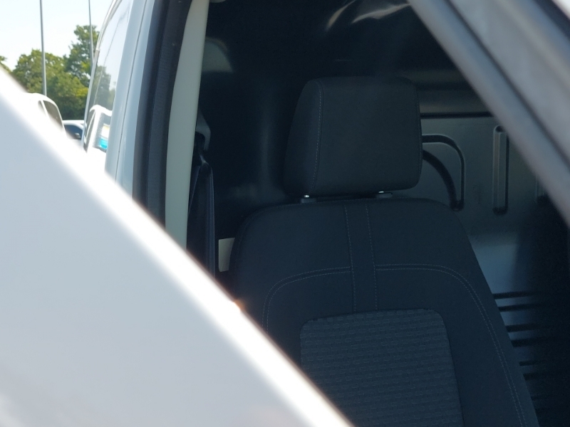 Ford Transit Connect 230 Limited L2 Lwb 2.0 Ecoblue 102Ps Silver #16