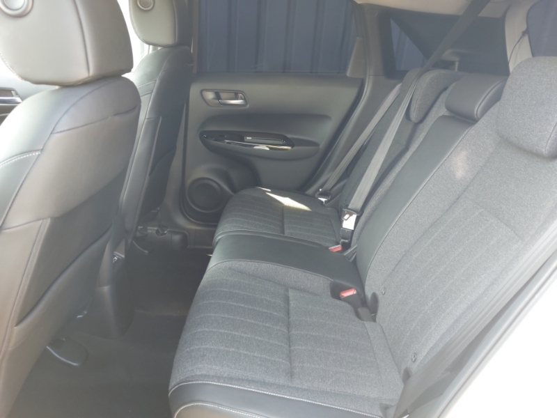 Honda Jazz 1.5 I-mmd Hybrid Ex Ecvt White #6