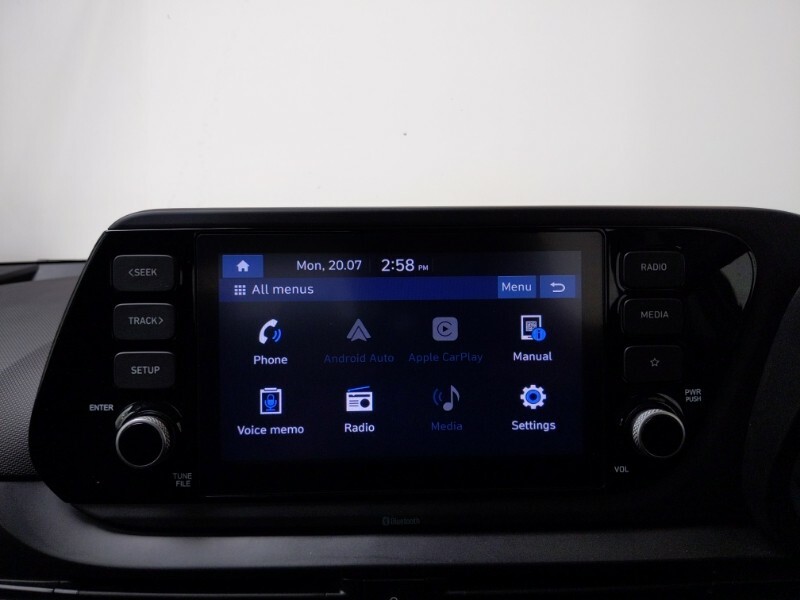 Hyundai Bayon Premium Red #14