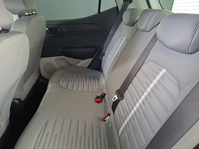 Hyundai I10 1.2 Mpi Premium White #6