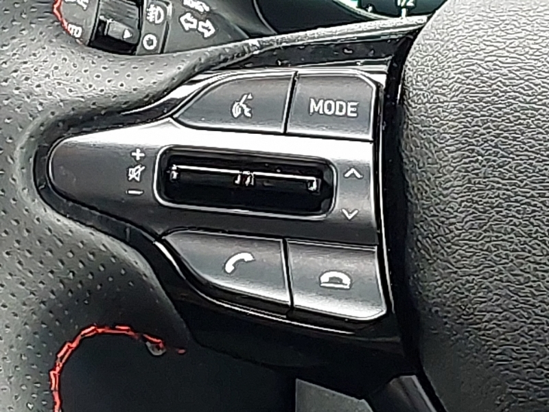 Hyundai I20 Se Connect Green #10