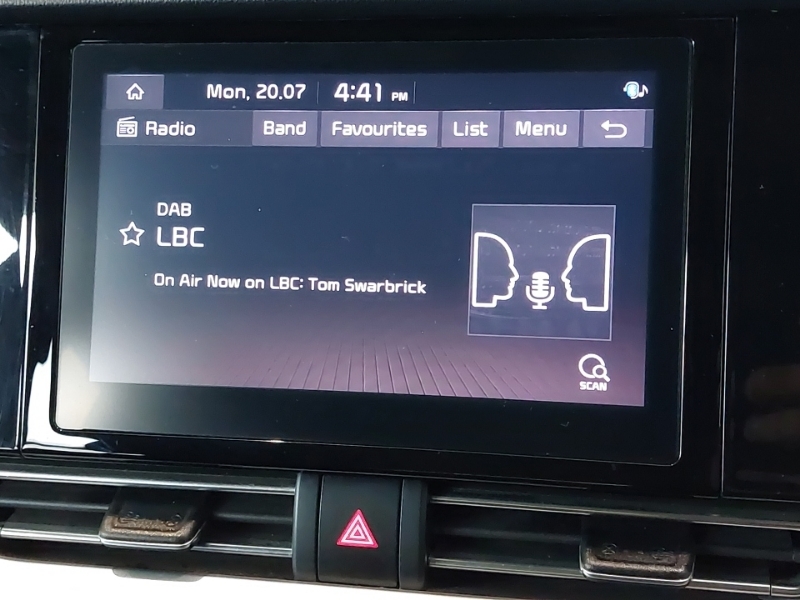 Kia Niro 1.6 2 104 Bhp Silver #11