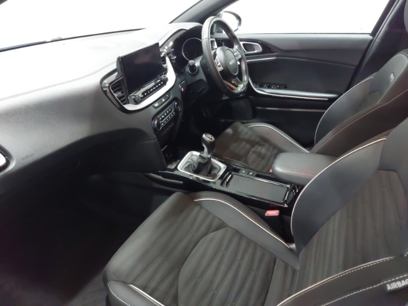 Kia Proceed 1.5T Gdi Isg Gt-line Black #5