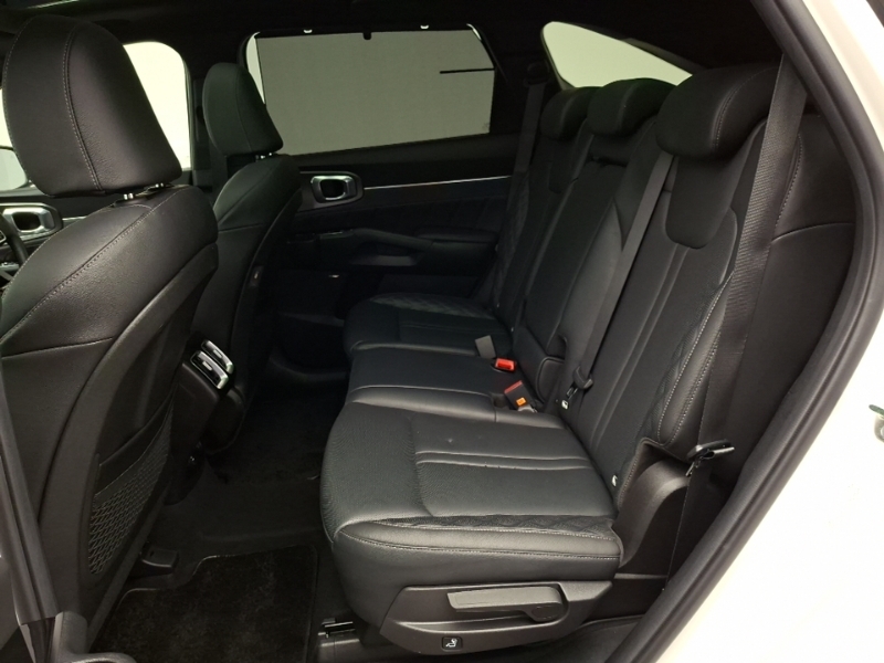 Kia Sorento 2.2 Crdi Edition Dct White #6