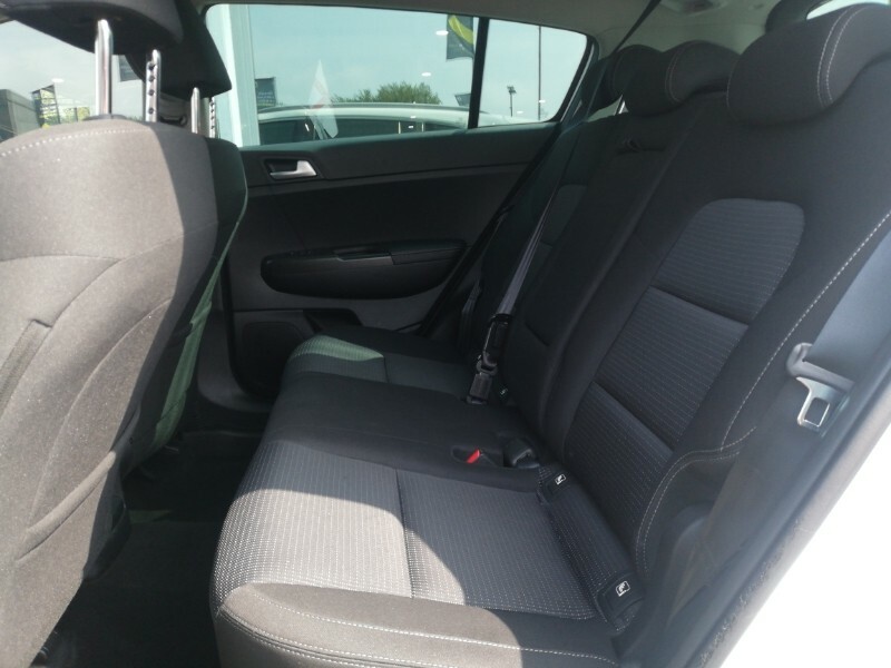 Kia Sportage 1.6 Gdi Isg 2 White #6