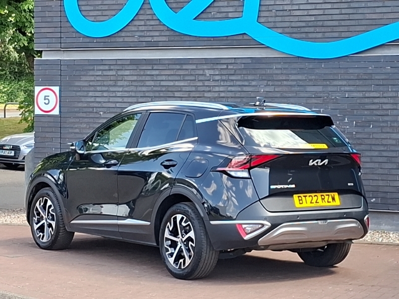 Kia Sportage 1.6T Gdi Hev 3 Black #2