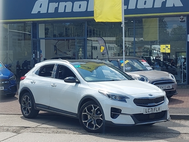 Kia Xceed 1.5T Gdi Isg 4 White