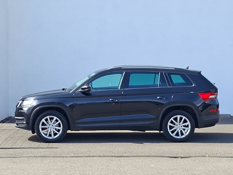 Skoda Kodiaq 1.4 Tsi Se CV18NXY Black #4