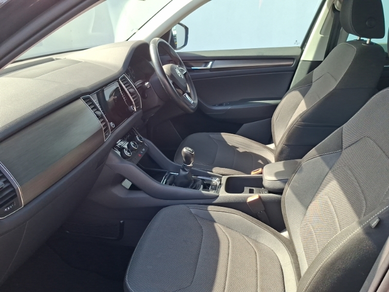 Skoda Kodiaq 1.4 Tsi Se CV18NXY Black #5