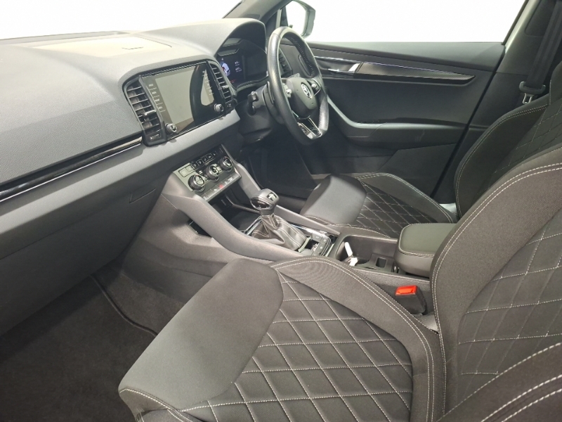 Skoda Karoq 1.5 Tsi Sportline Dsg White #5