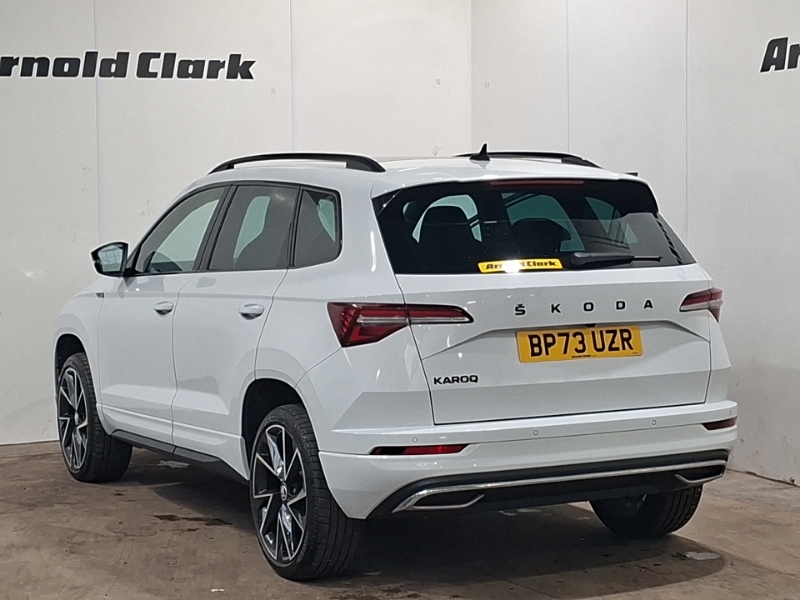 Skoda Karoq 1.5 Tsi Sportline Dsg White #2