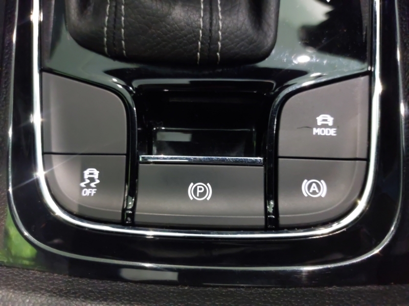 Skoda Karoq Se L Silver #15