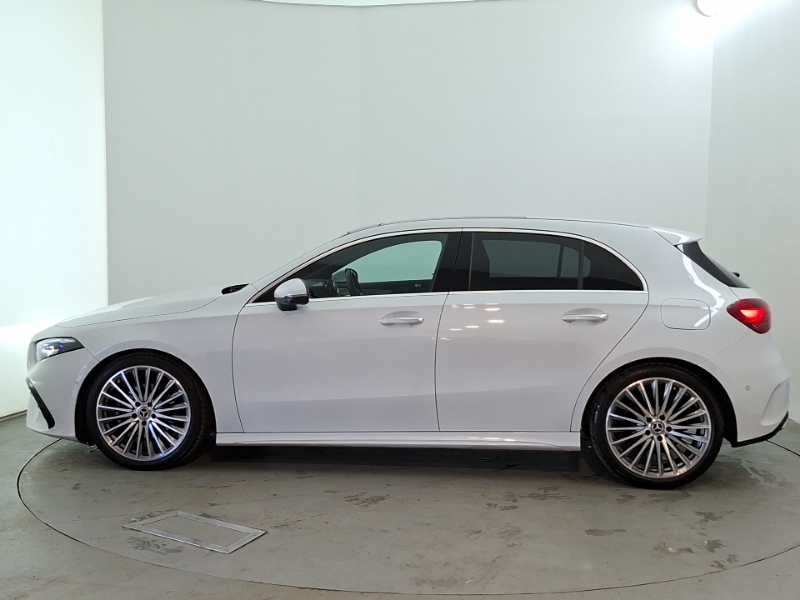 Mercedes-Benz A Class A180 Amg Line Premium Plus White #4