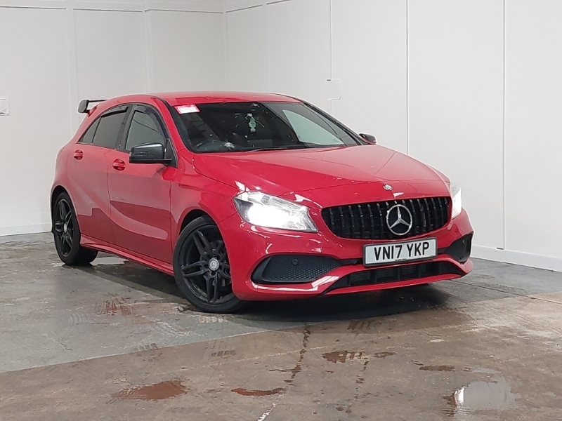 Mercedes-Benz A Class A160 Amg Line Red