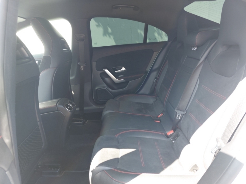 Mercedes-Benz CLA Class Cla 180 Amg Line Premium Tip White #6