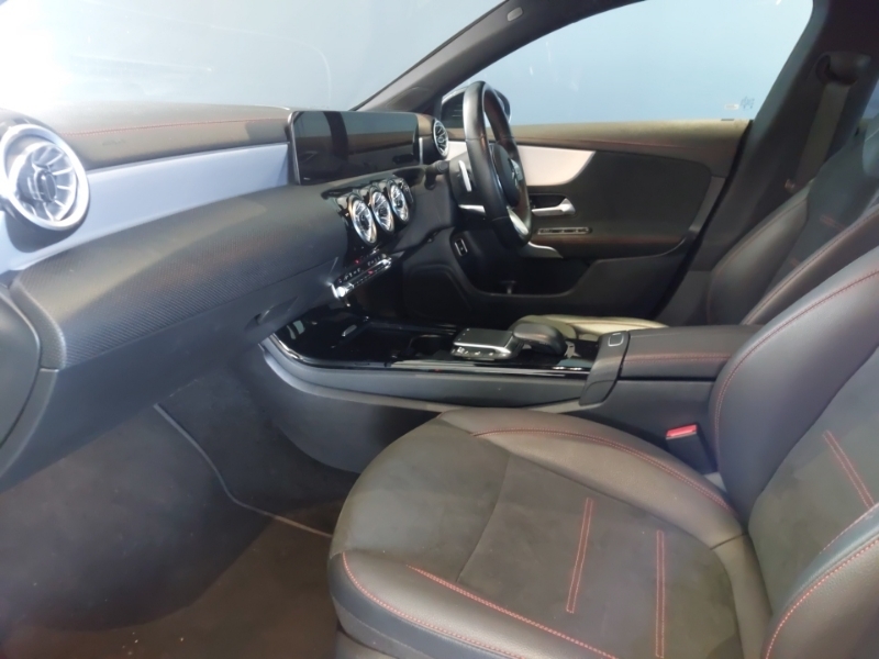 Mercedes-Benz CLA Class Cla 250E Amg Line Premium Tip Black #3
